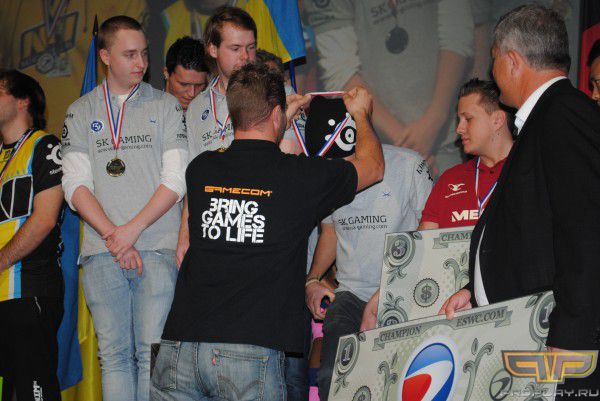 ������ ��� SK